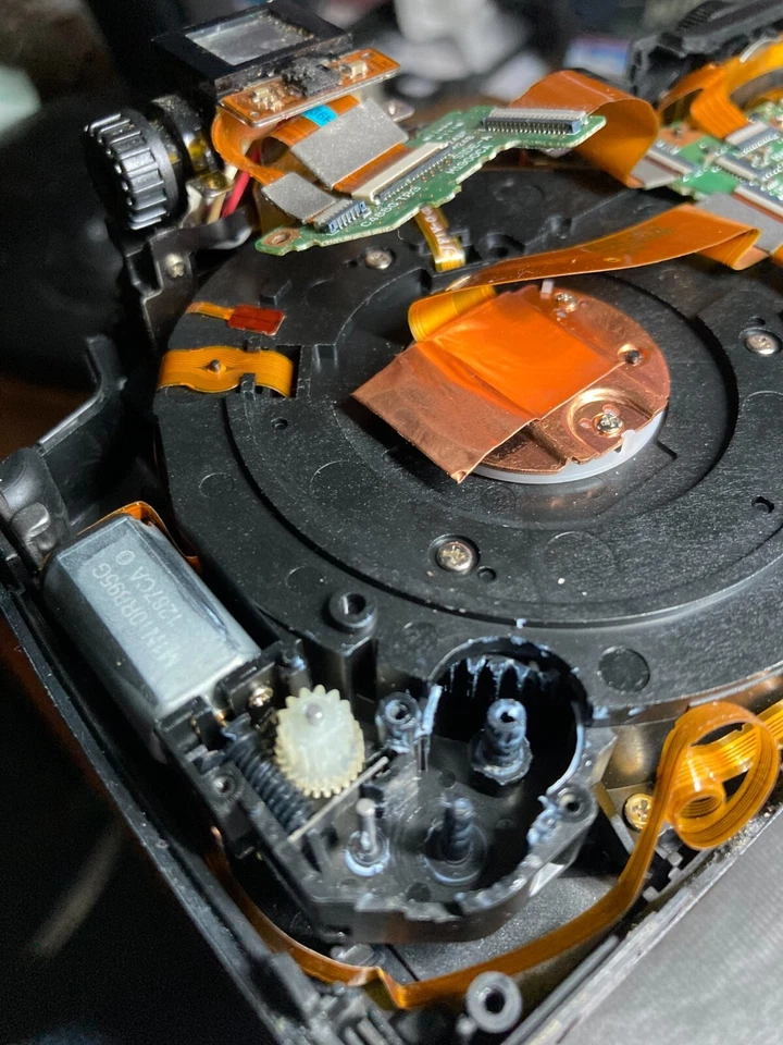 nikon coolpix compact digital camera. Repair & return service - Image 4 of 4