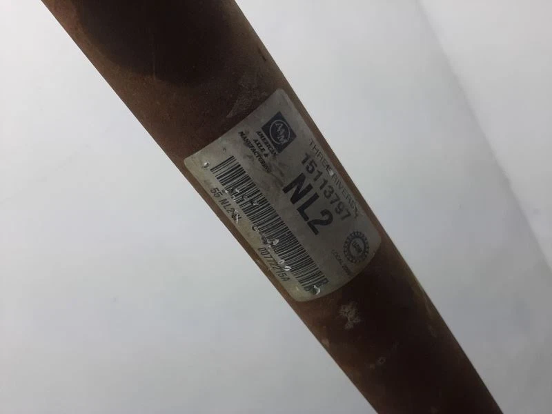 02 03 04 05 06 07 08 09 GMC ENVOY línea del eje de transmisión delantero 4,2 L 4x4 automático 25833034 Foto 3 de 4