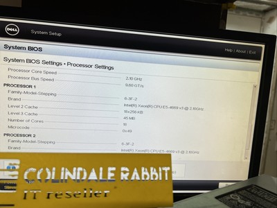 Intel Xeon E5-4669 V3 (SR22M)   2,10 GHz 18-Core LGA2011-3 135 W 45 MB Server-CPU