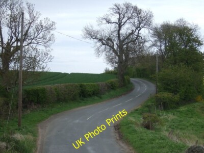 Foto 6x4 Twisty Road, Bearford Bridge Athelstaneford Richtung Osten auf Nat c2015