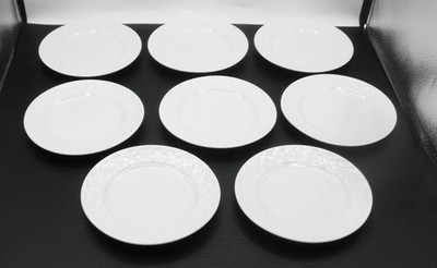 Picnic by Oneida 6 Inch Bread and Butter Plates Set of 8 Pattern Code: ONEPIC