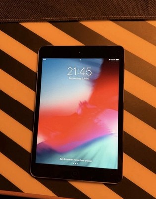 Apple iPad Mini 2 ME276FD/A 16 GB 7,9 ZollSpacegrau TOP Zustand
