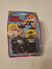 Vintage Squirt Camera Prank Toy #F 106 Collectible NOS IOP 