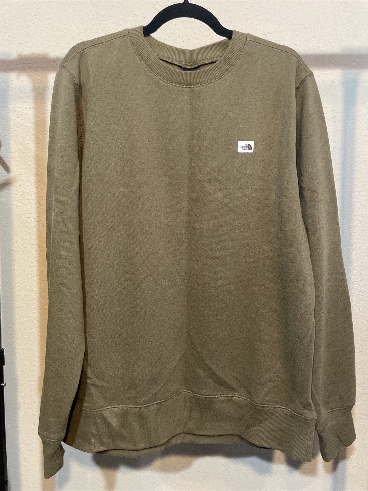 The North Face Heritage Patch Crew Sweatshirt Bro… - image 1