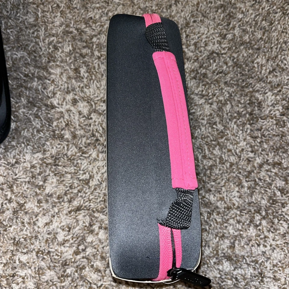 Estuche de transporte de almacenamiento Wii-U PowerA Gaming Essentials + funda de silicona 2 lápices Foto 3 de 3