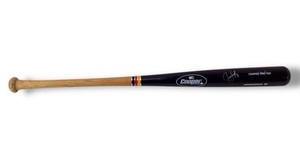 Juan Gonzalez Signed Auto Cooper Pro 100 Black Bat w/ JSA Cert