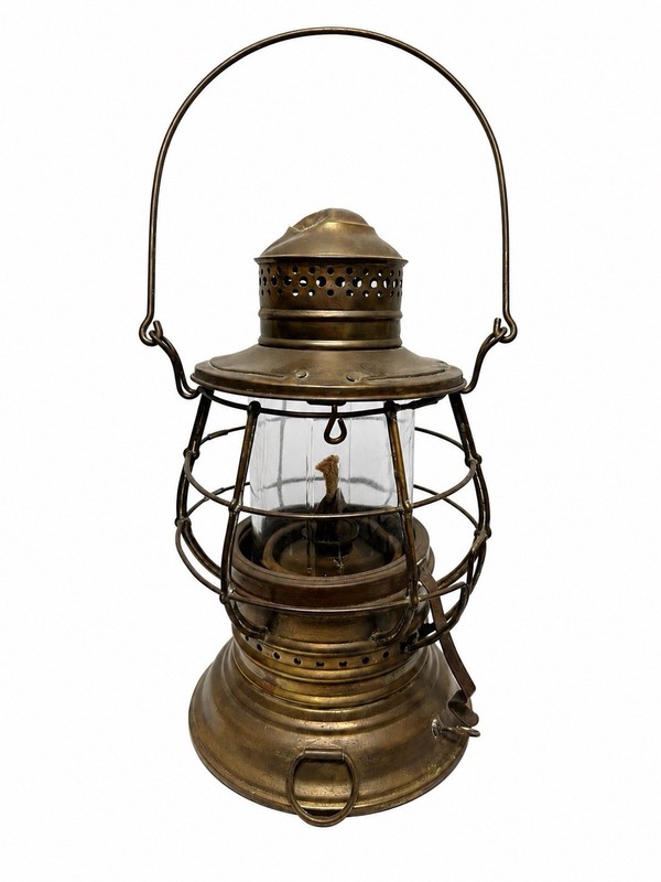 Antique Dietz World Standard Dark Lantern Deck Lantern WWI US Navy Merchant