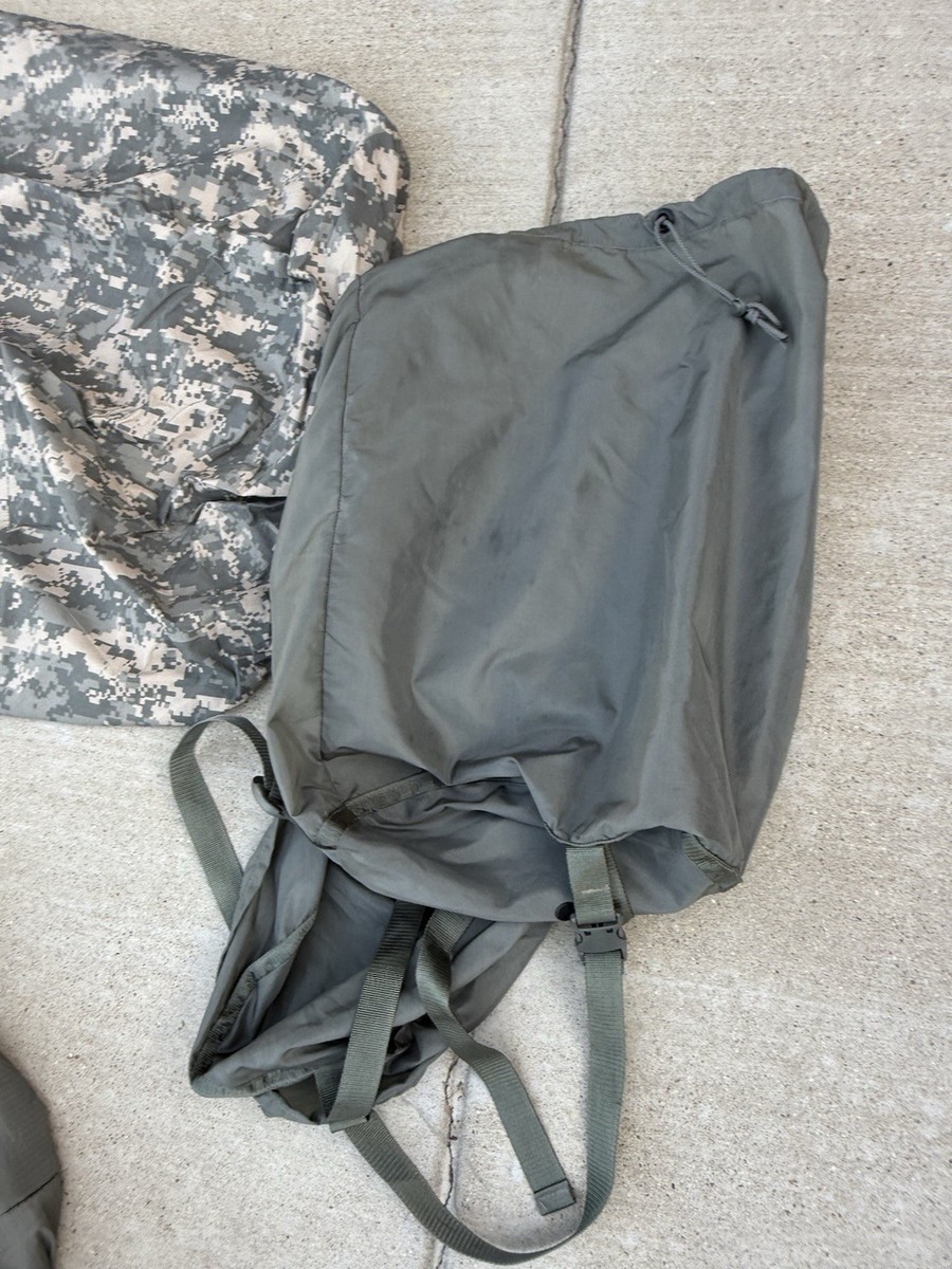 Sistema Letto Modulare Militare USA (MSS) 5 Pezzi – ACU, Taglia Large, Usato Ma Pulito