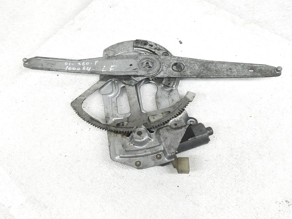 Regulador del motor de la ventana eléctrica de la puerta delantera del conductor Volvo S60 2001-2005 30784572 Foto 2 de 4