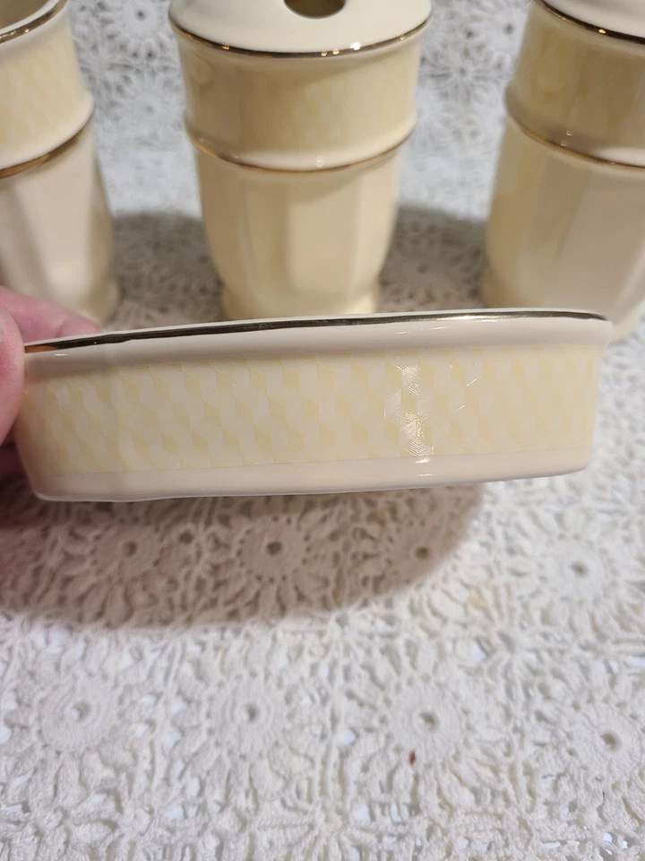 Soporte para cepillo Jabonera Enjuague Taza Jabón Disp, Illusions Porcelana Amarillo Amanecer 4 piezas Foto 2 de 4