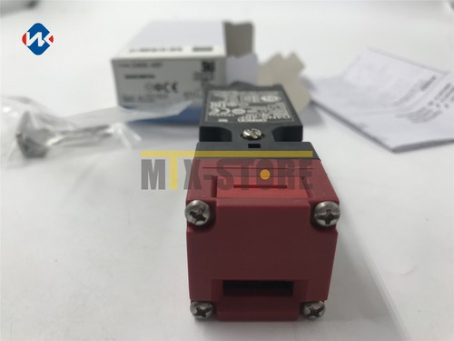 Buy Omron Snap Action Switch SPDT Circuit, Voltage Rating 125 V AC, D4CC-1002 On