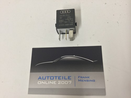 VW Golf 7 Relais Kühlpumpe Kraftstoffpumpe Arbeitskontaktrelais 4H0951253C