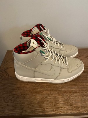 nike dunks with umbrella