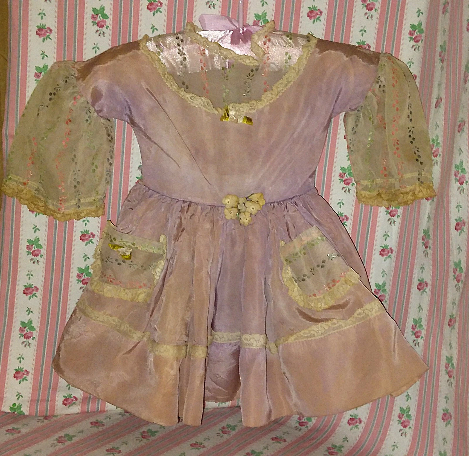 american-character 1950s sweet sue doll dress 