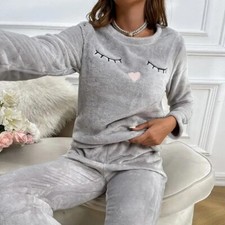 Winter Thickened Flannel Women's Pajamas Set Long-sleeved Trousers 2PC Set