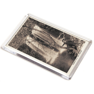 JUMBO MAGNET - Vintage Wales - Penderyn Falls, Near Aberdare