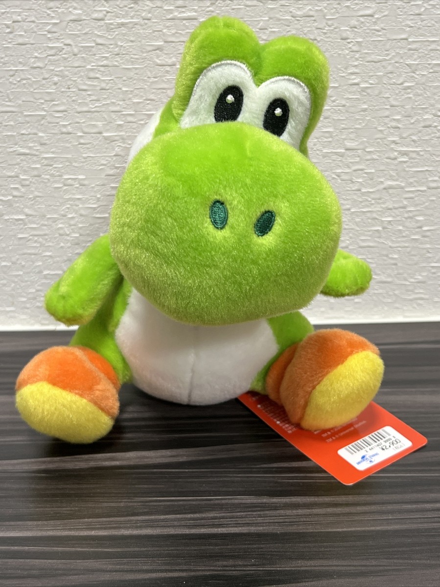USJ Universal Studios Japan Super Nintendo World Yoshi Plush Doll