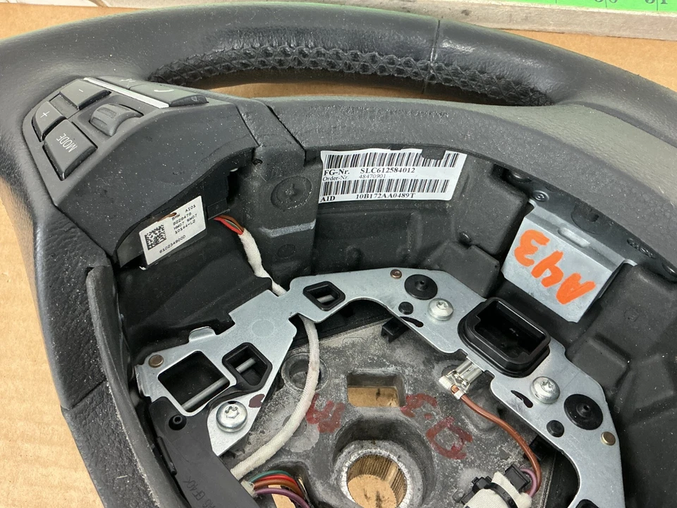 BMW 740i F01 2010-2015 volante cuero con interruptor de combinación 9229479 OEM Foto 3 de 4