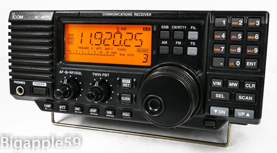 Icom IC-R75 Shortwave Amateur Radio Receiver w/ Sync Detector & UT-106 DSP Unit - Image 4 of 4