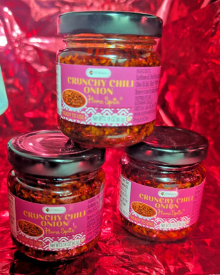 Katayama Crunchy Chili Onion Crisp Garlic Oil   3 Jars (3.18oz) Spicy Condiment