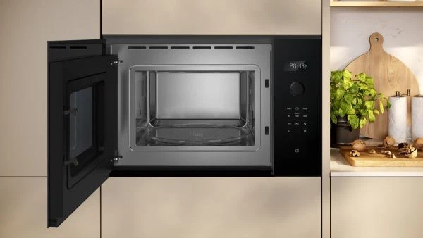 Neff HLAWD53K0, Einbau Mikrowelle - Bild 4 von 4