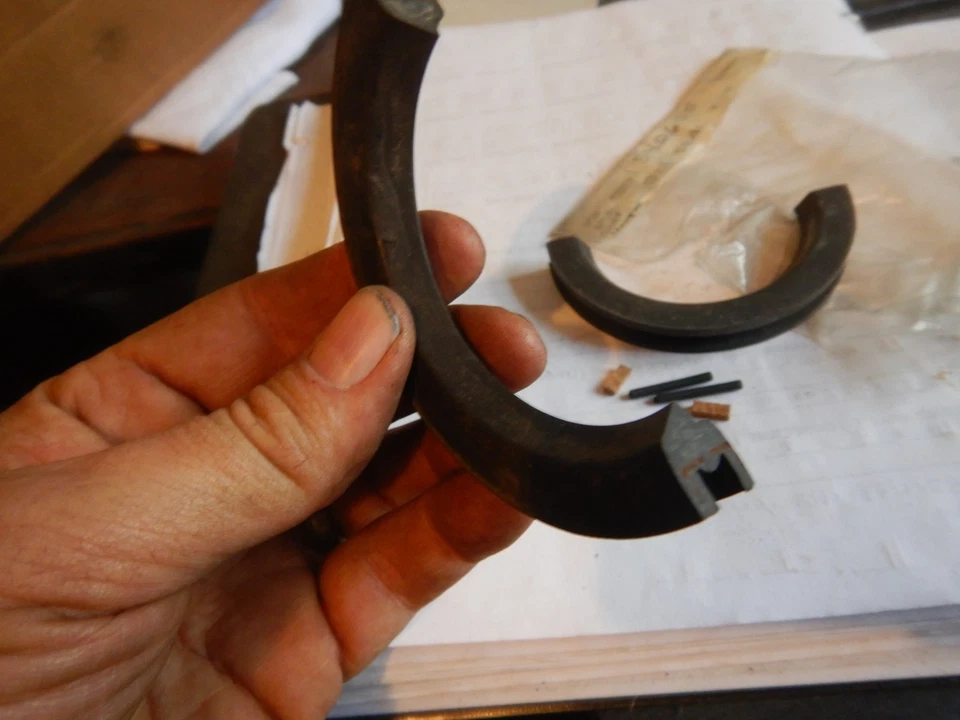 NOS 55-64 STUDEBAKER CHAMPION 6 CYL REAR MAIN ENGINE SEAL 1540605 1559365 534527 - Image 4 of 4