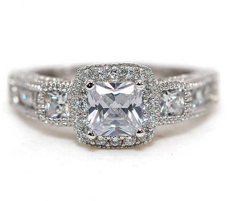2CT Heat Treated Moissanite 925 Sterling Silver Ring Sz 7 MM2-5