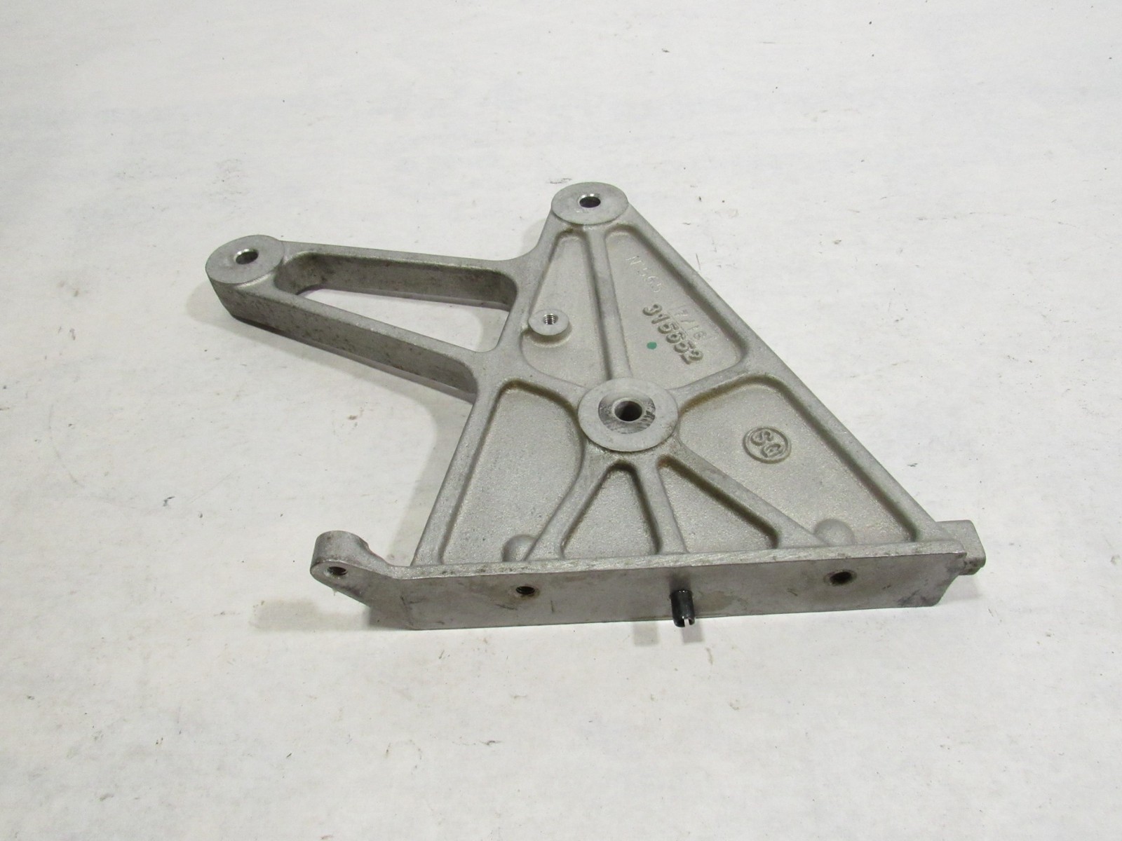15-19 Ferrari 488 Spider 2017 Left Transmission Oil Exchanger Mount Bracket ;@2