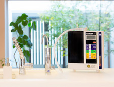 Brand new w/ Warranty, Enagic JR 4 Kangen Water Ionizer -- Special Offer.