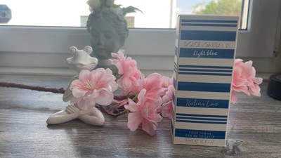 Dolce & Gabbana Light Blue Pour Femme Eau de Toilette 50ml Eau De Toilette OVP
