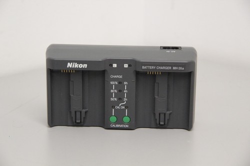 Nikon OEM MH-26a Dual Quick Charger For Nikon EN-EL4 & EN-EL4A Battery D2X D3