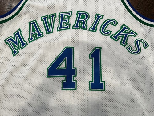 DIRK NOWITZKI DALLAS MAVERICKS VINTAGE CHAMPION PRO CUT TRIKOT 48 HOF - Bild 3 von 14