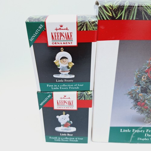 Hallmark 1990 Frosty Friends Wreath w/4 Mini Ornaments Eskimo Seal Bear Husky - Picture 2 of 7