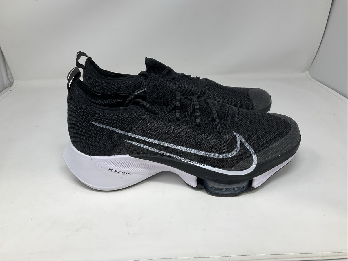 Nike Air Zoom Tempo NextFlyknit 黒×白 Nike Air Zoom Tempo Next% Flyknit 