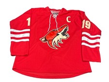 Phoenix Coyotes Reebok Shane Doan Fight Strap Hockey Jersey Size 50