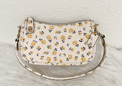 COACH CR509 Swinger Bag 20 Floral Print Glovetanned Leather Chalk