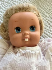 *VINTAGE 1989 MATTEL MAGIC NURSERY FIRST TOOTH BABY/TODDLER DOL*