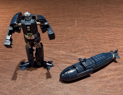TWO VTG 1984 Gobots Go Bots Tonka Bandai Dive-Dive #15 Submarine Action Figures