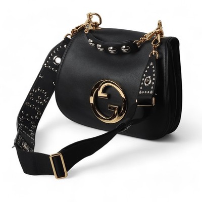 ショルダーバッグ・ポシェット GUCCI BLONDIE BAG Gucci Small Blondie Shoulder Bag | Black | FARFETCH