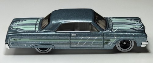 Hot Wheels Layin’ Low ‘64 Chevy Impala Blue 1/64 Diecast Loose Chevrolet