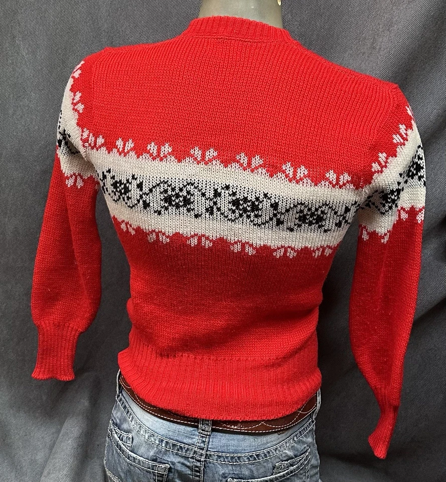 Suéter de esqui vintage de lã rugby ilha justa vermelho branco pequeno - Imagem 3 de 4