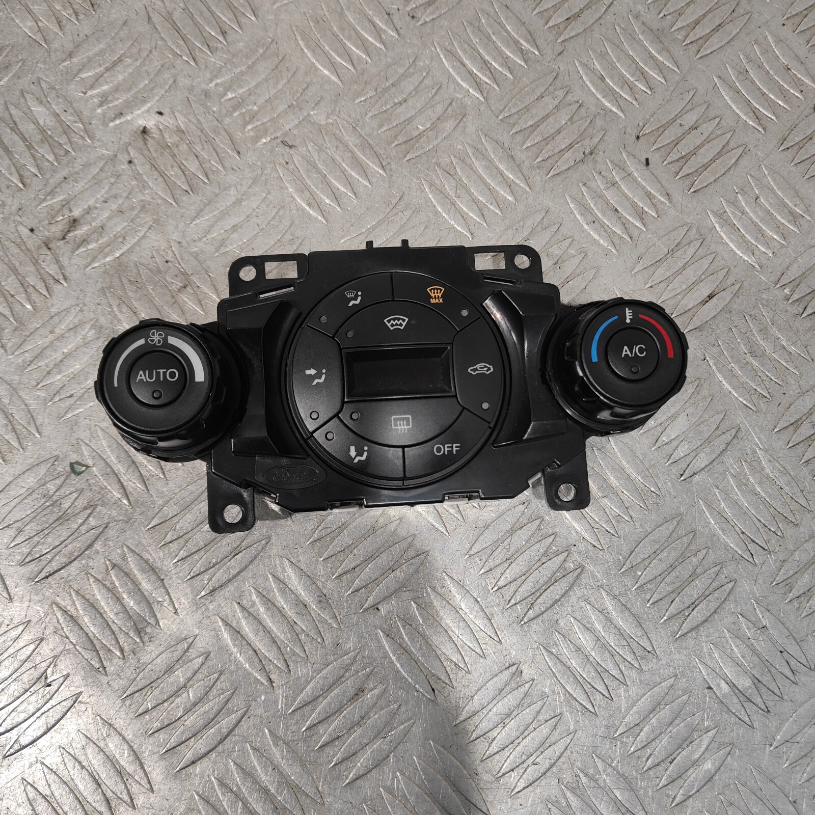 Picture 1 of 4