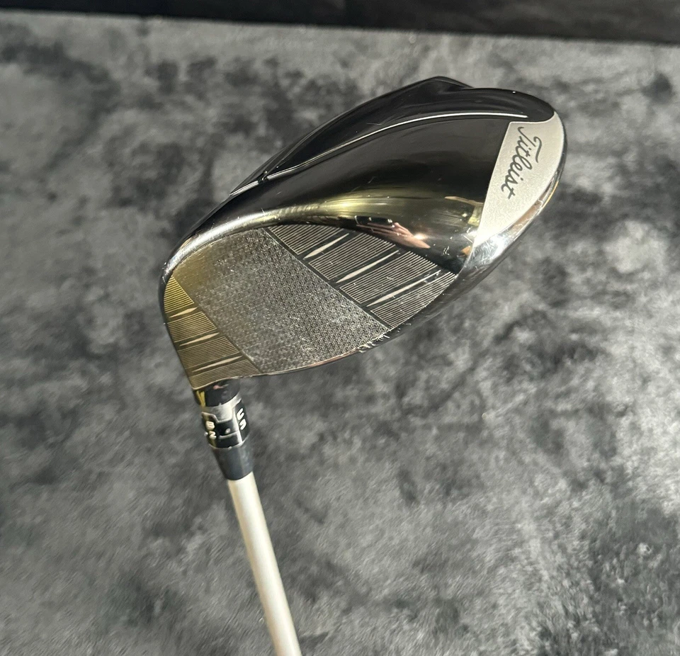 Driver Titleist TSR1 12* Driver Speedmash 35 R3 Stiff Flex 45” Damas - Club derecho Foto 4 de 4