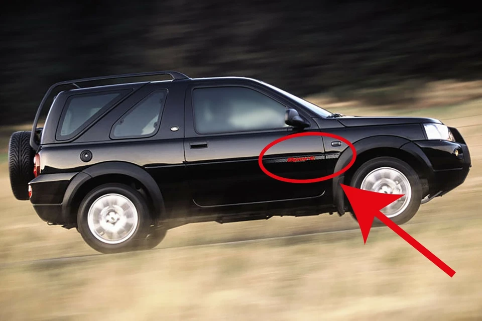 Coppia Adesivi Replica SPORT SYSTEM per Portiere Land Rover Freelander Hardback - Immagine 3 di 4