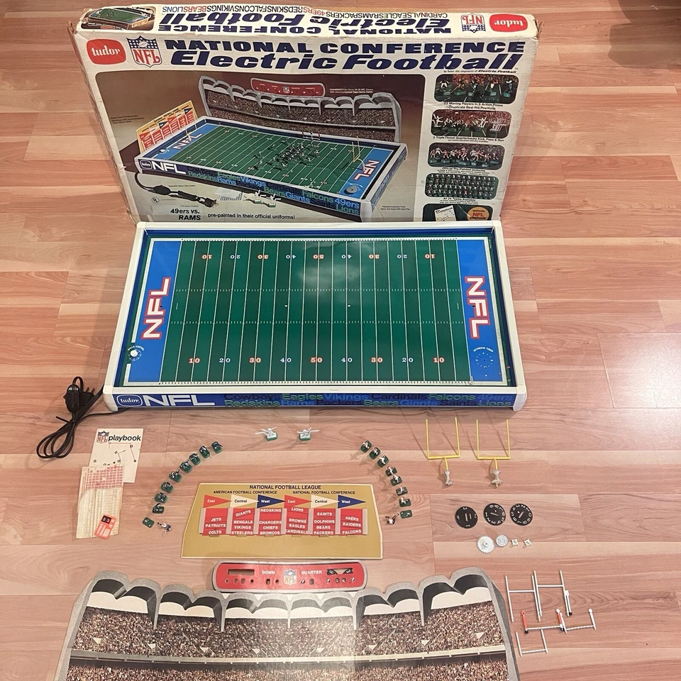 Vintage Tudor Electric Football Game # 620 NFL National Conference Rams Vs 49ers - Image 2 of 4