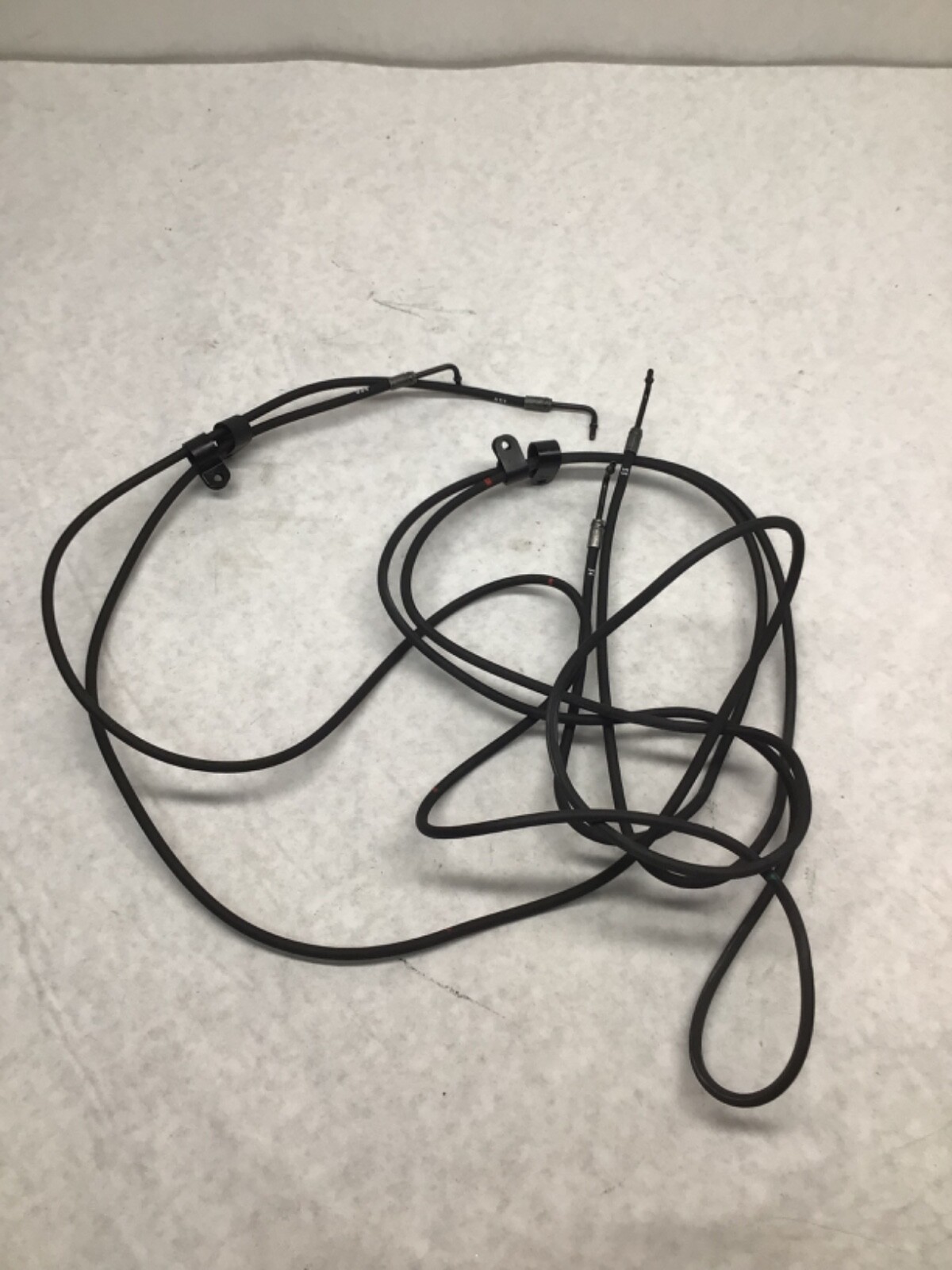 MASERATI GRAN turismo convertible RIGHT SMALL HYDRAULIC LIFT CYLINDER HOSES ONLY