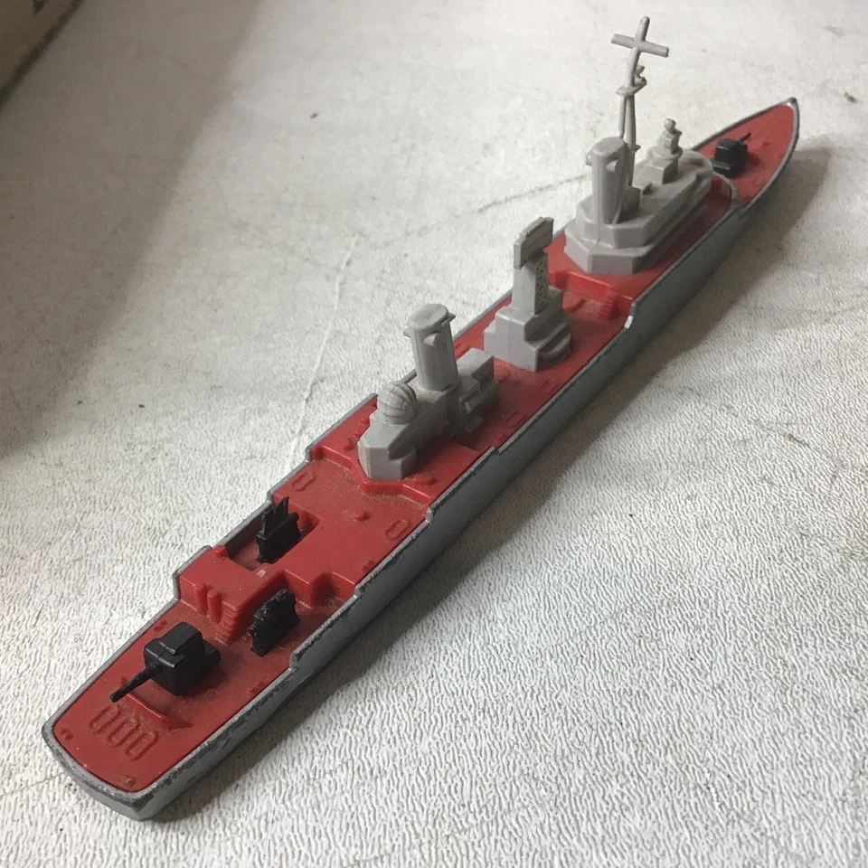 De colección 1976 Matchbox Sea Kings K 301 Fragata K 305 Subchaser Marina Barco de Juguete/Barco Foto 3 de 4