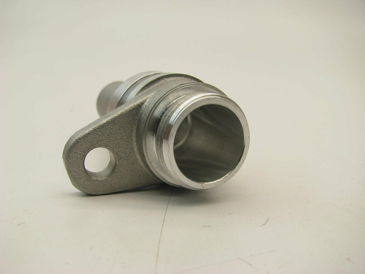 すぅ NEW Manual Trans. Vehicle Speed Sensor SLEEVE ONLY OEM For