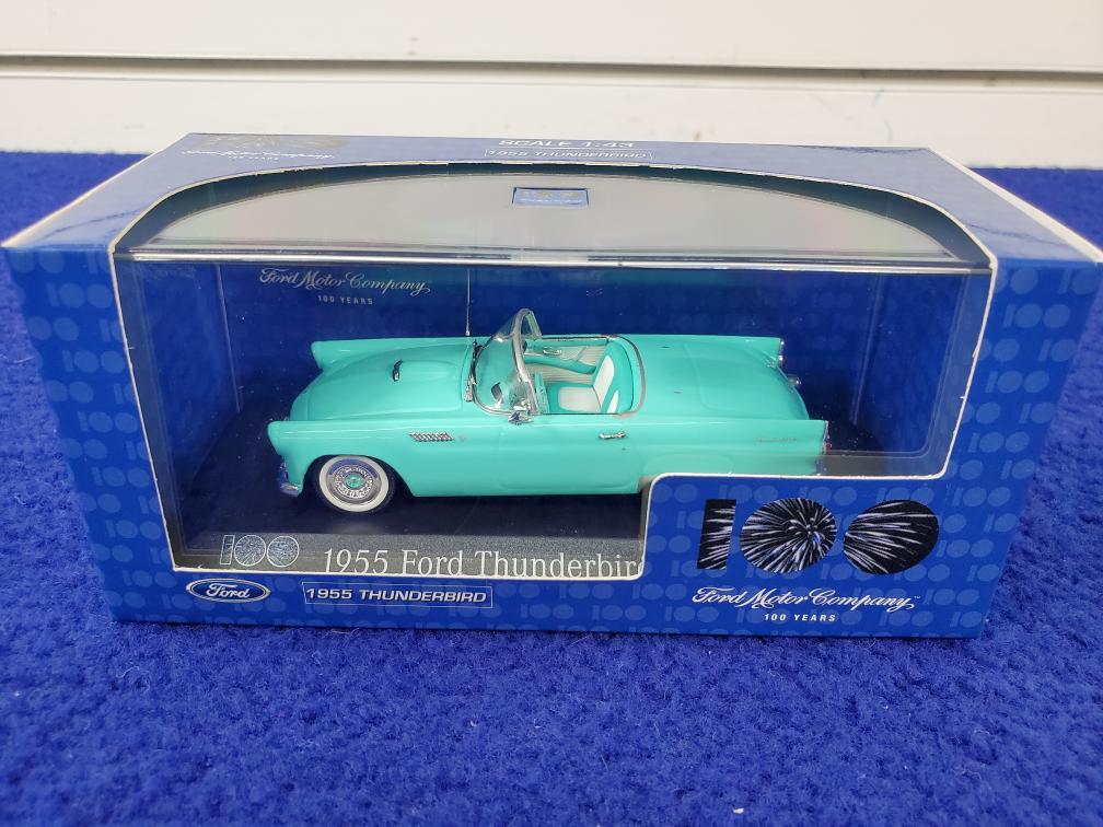Ford 100 Years Heart & Soul 1955 Ford Thunderbird 1:43