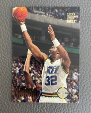 Karl Malone 1993-94 Topps Stadium Club #174 High Court Utah Jazz Basketball Card